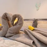 Koala Mit 500 Mbit's Wlan Und Balkon דירה
