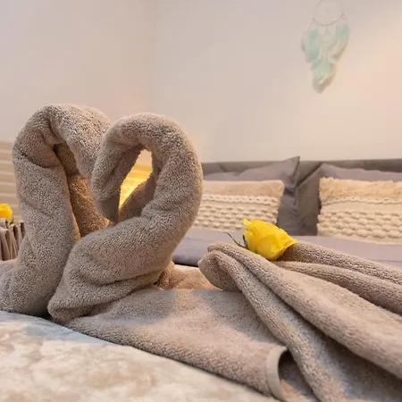 Koala Mit 500 Mbit's Wlan Und Balkon شقة