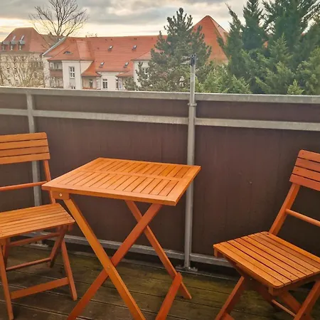 Koala Mit 500 Mbit's Wlan Und Balkon Leipzig